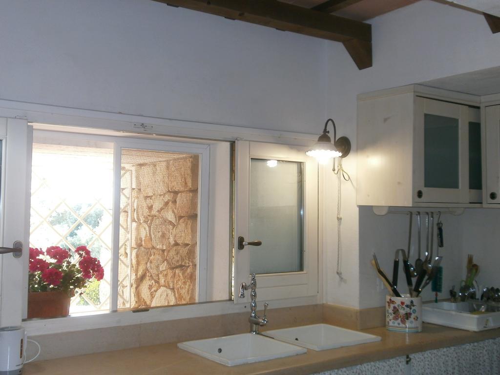 Trullo Villa Giuliana Con Giardino Posizione Panoramica Free Wifi Ostuni Chambre photo
